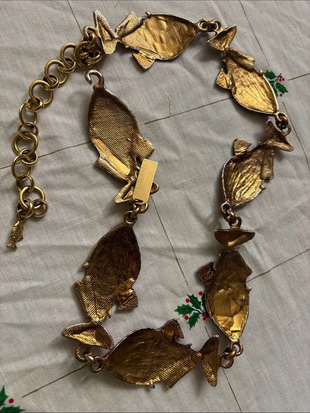 Gold Fish-Link Belt